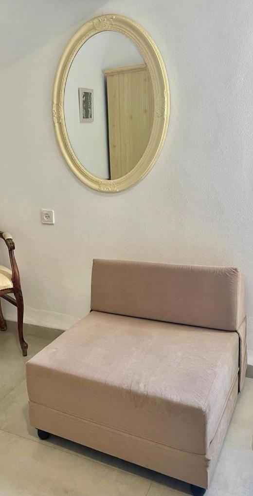 Orhan Havaya Sheʼar Yashuv Oda fotoğraf